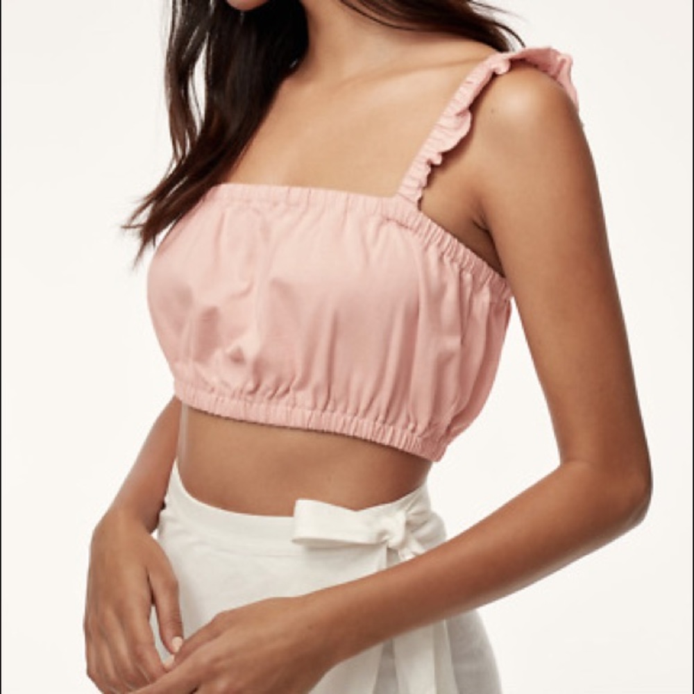SOLD Aritzia Wilfred Amiens Crop Top in Black
